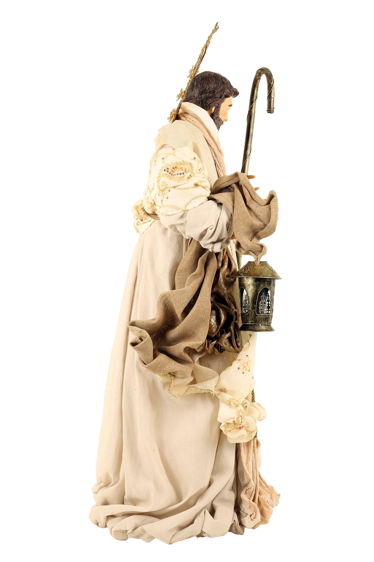 De Matteis, Natività 3 pezzi vestiti beige oro 108 cm con Giuseppe in vesti di tessuto beige e marrone, bastone da pastore e lanterna decorativa - DeMatteis.it