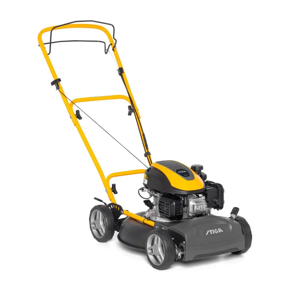 Stiga, Tagliaerba Scoppio Multiclip 47 S con telaio giallo e nero, maniglia pieghevole regolabile in altezza e ruote in plastica grigia per il taglio dell'erba - DeMatteis.it