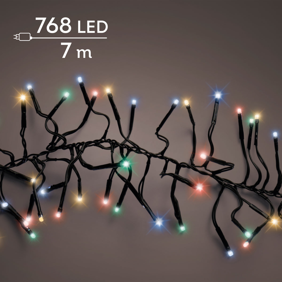 Catena cluster 768 LED multicolore accesa su sfondo grigio con luci a stella rossa, blu, verde e gialla | DeMatteis.it