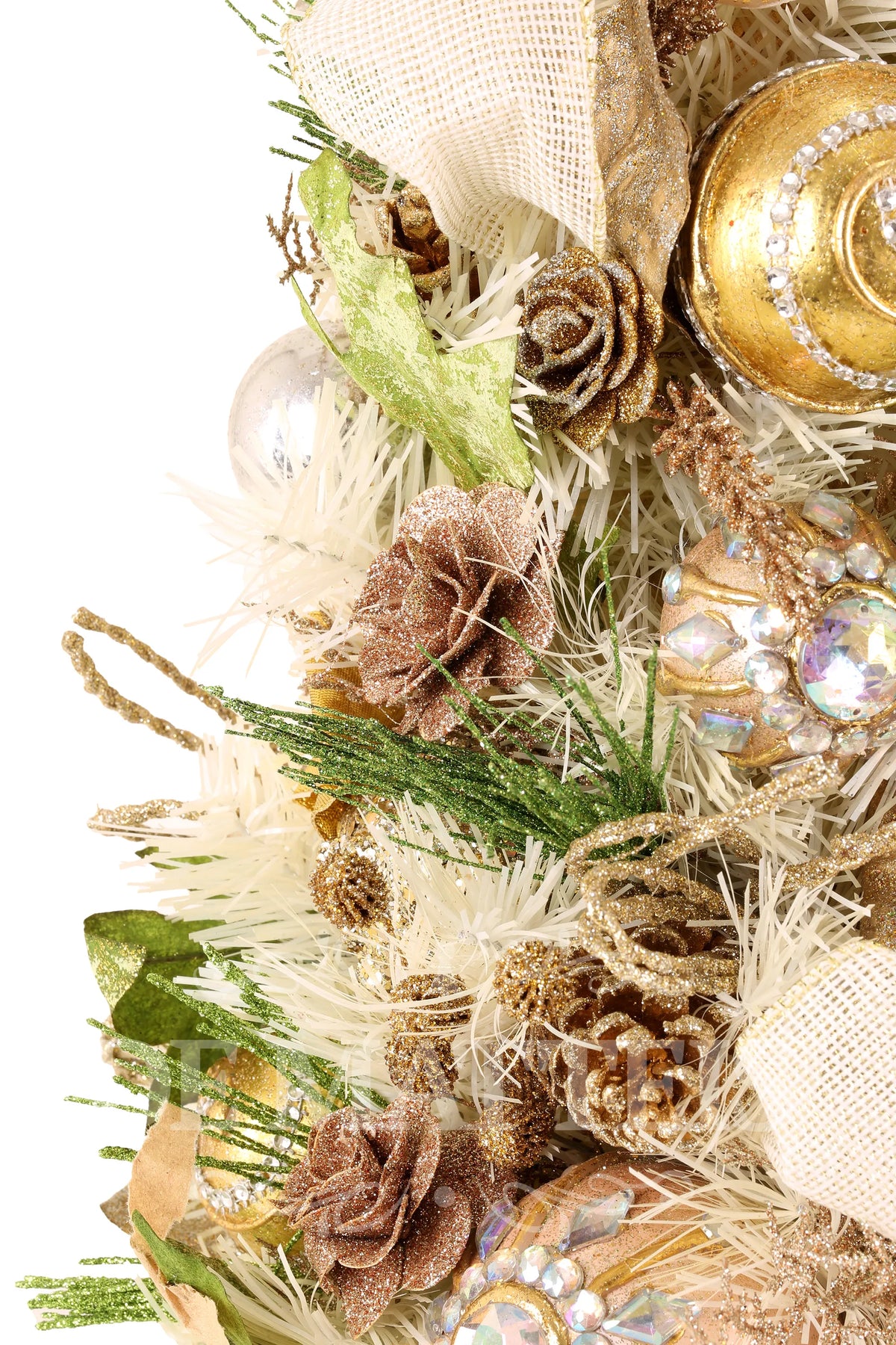 De Matteis, Dettaglio decorazioni Albero Champagne con rose glitterate dorate, palline trasparenti iridescenti, fiocchi in juta e rami champagne con brillantini - DeMatteis.it