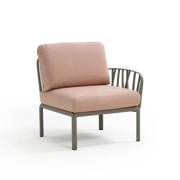 Komodo Nardi elemento terminale dx/sx tortora rosa: poltrona modulare da esterno con struttura in polipropilene fiberglass, cuscini sfoderabili e design Made in Italy per il massimo comfort. | Dematteis.it