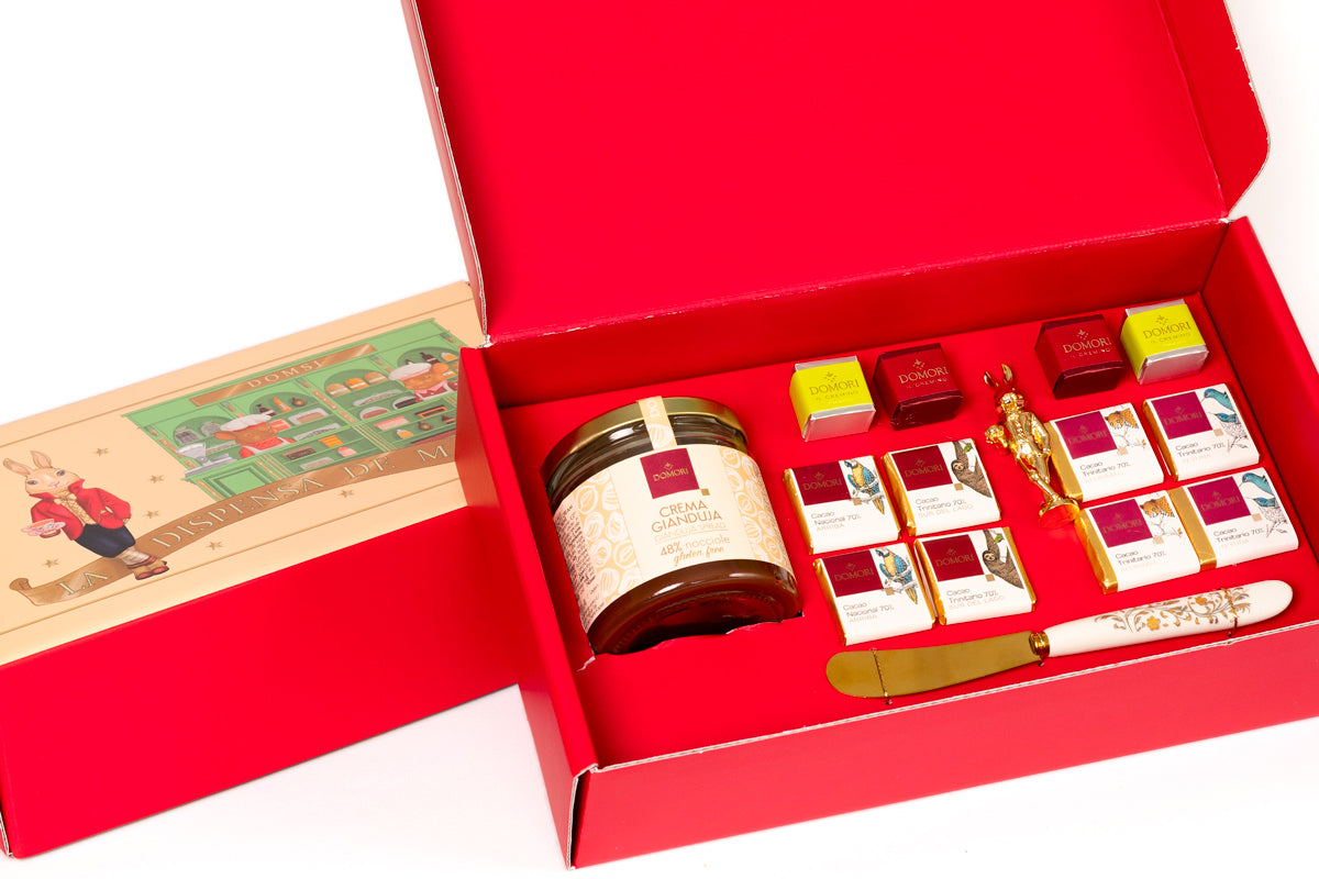 Box Regalo La Dispensa De Matteis Cioccolata con crema spalmabile Gianduja Domori, spatola in ceramica e selezione cioccolatini per amanti del cioccolato - DeMatteis.it
