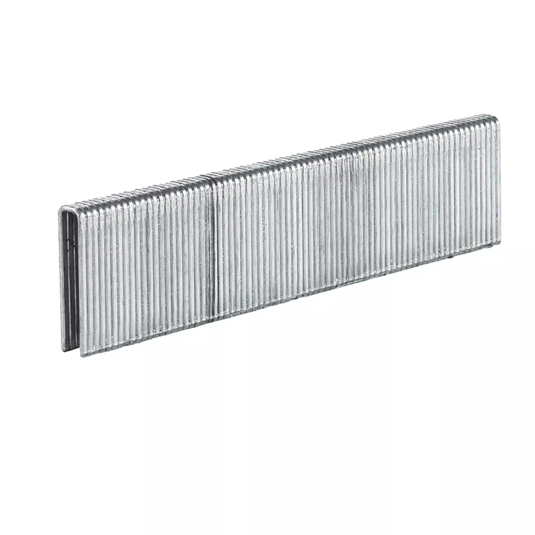 Il set 3000 graffette 5,7x25mm Einhell in acciaio zincato per graffettatrici ad aria compressa, ideali per fissaggio di listelli, pellicole e tessuti con elevata resistenza alla corrosione e stabilità. | Dematteis.it