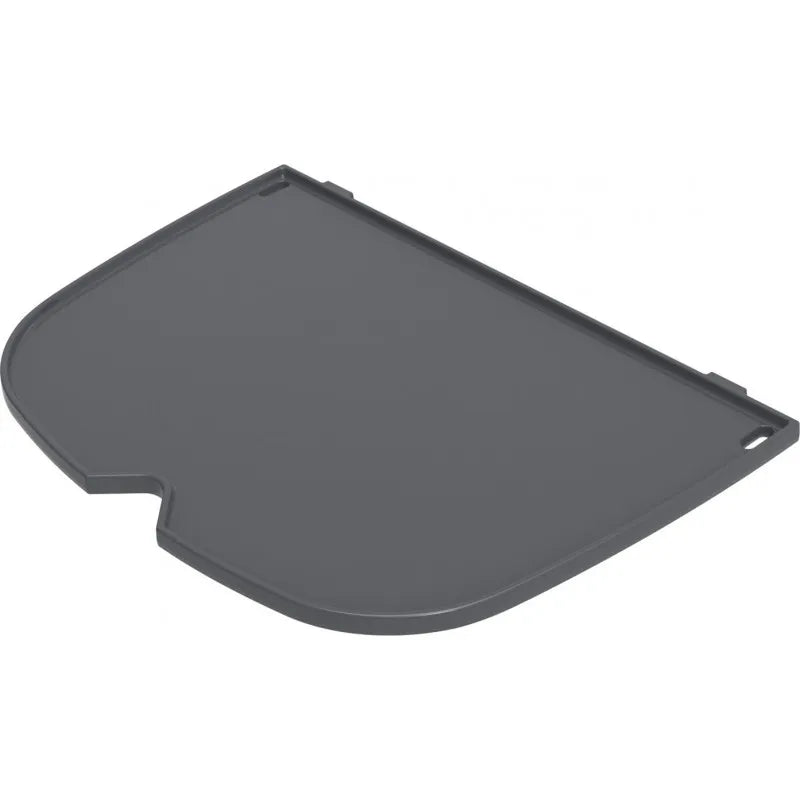 Weber piastra in ghisa serie Q1000 con superficie antiaderente per cottura uniforme di uova, pancake e pesce delicato, perfettamente compatibile con barbecue Weber Q 1100N e Q 1200N. | Dematteis.it