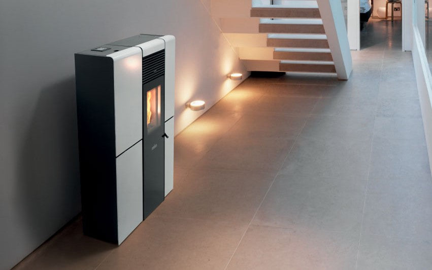 Ravelli Stufa A Pellet Olivia Steel per riscaldamento domestico a biomassa - DeMatteis.it