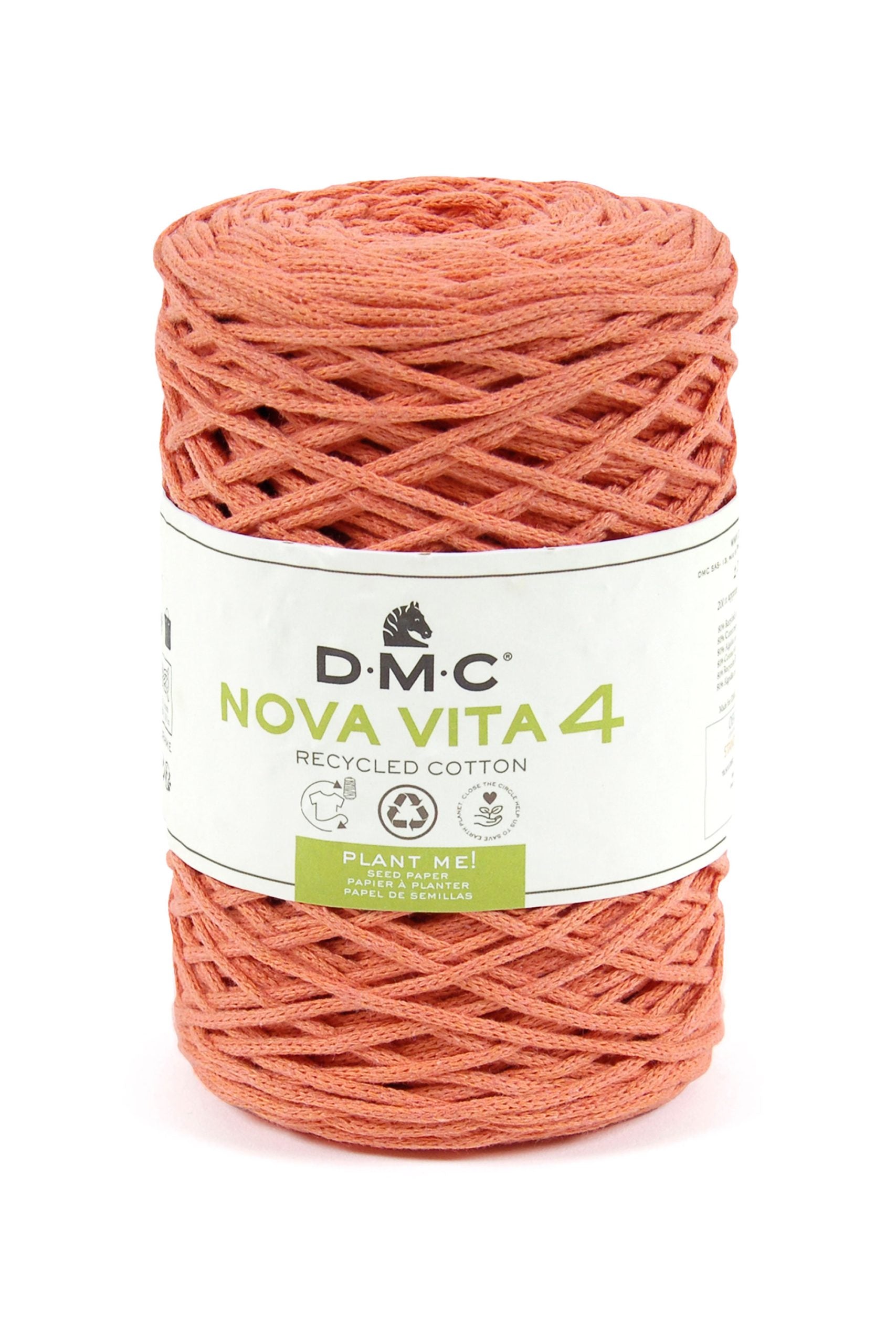 Cotone Dmc Nova Vita 4 Recycled Cotton Colore 15: Filato in cotone riciclato dalla texture morbida e naturale, disponibile in una vasta gamma di sfumature vivaci. | Dematteis.it