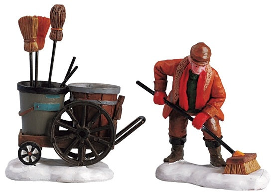 Street Sweeper Set Of 2 Lemax figurine decorative per villaggi natalizi con spazzino e carrello - DeMatteis.it