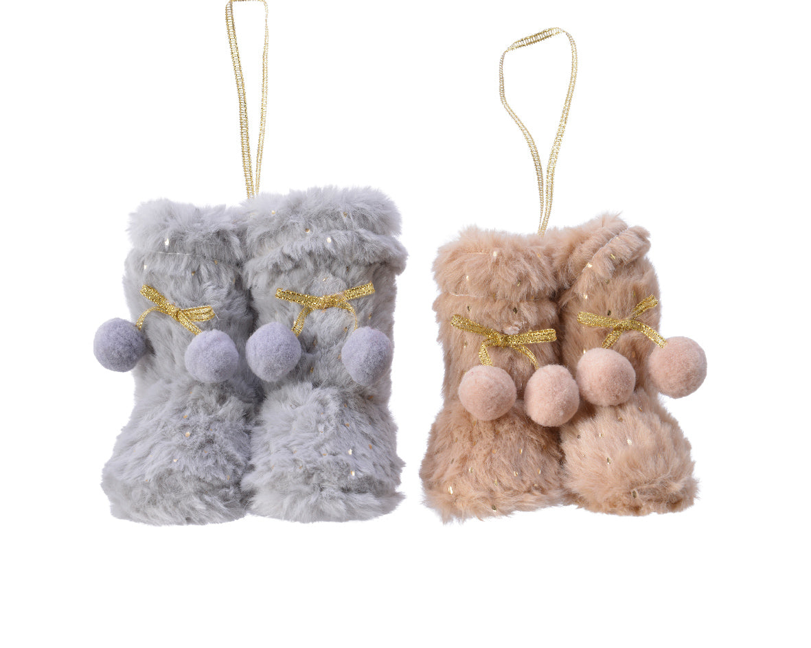 Pendente Boots natalizio decorativo a forma di stivaletti in peluche dimensioni 9 x 10 x 9 cm - DeMatteis.it