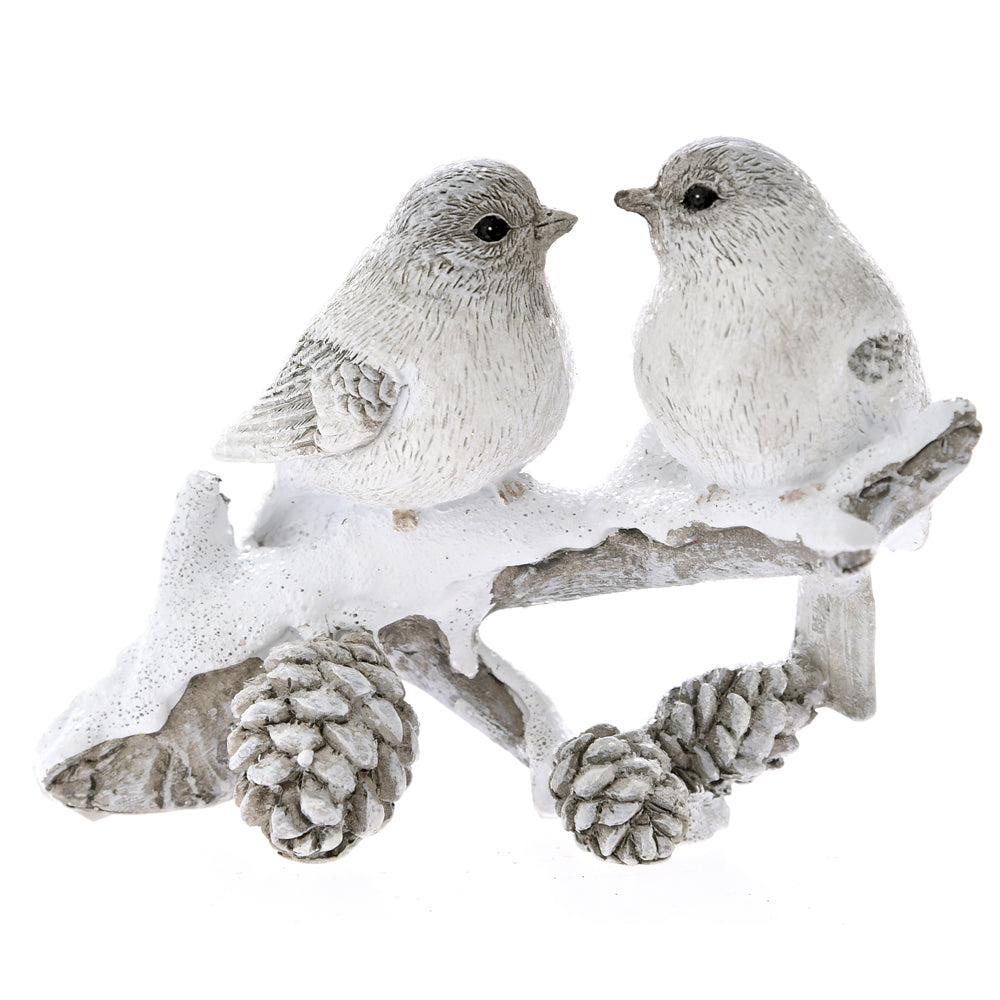 Uccellini in poliresina decorativi 12x8 cm su ramo di pino con pigne per ornamento natalizio - DeMatteis.it