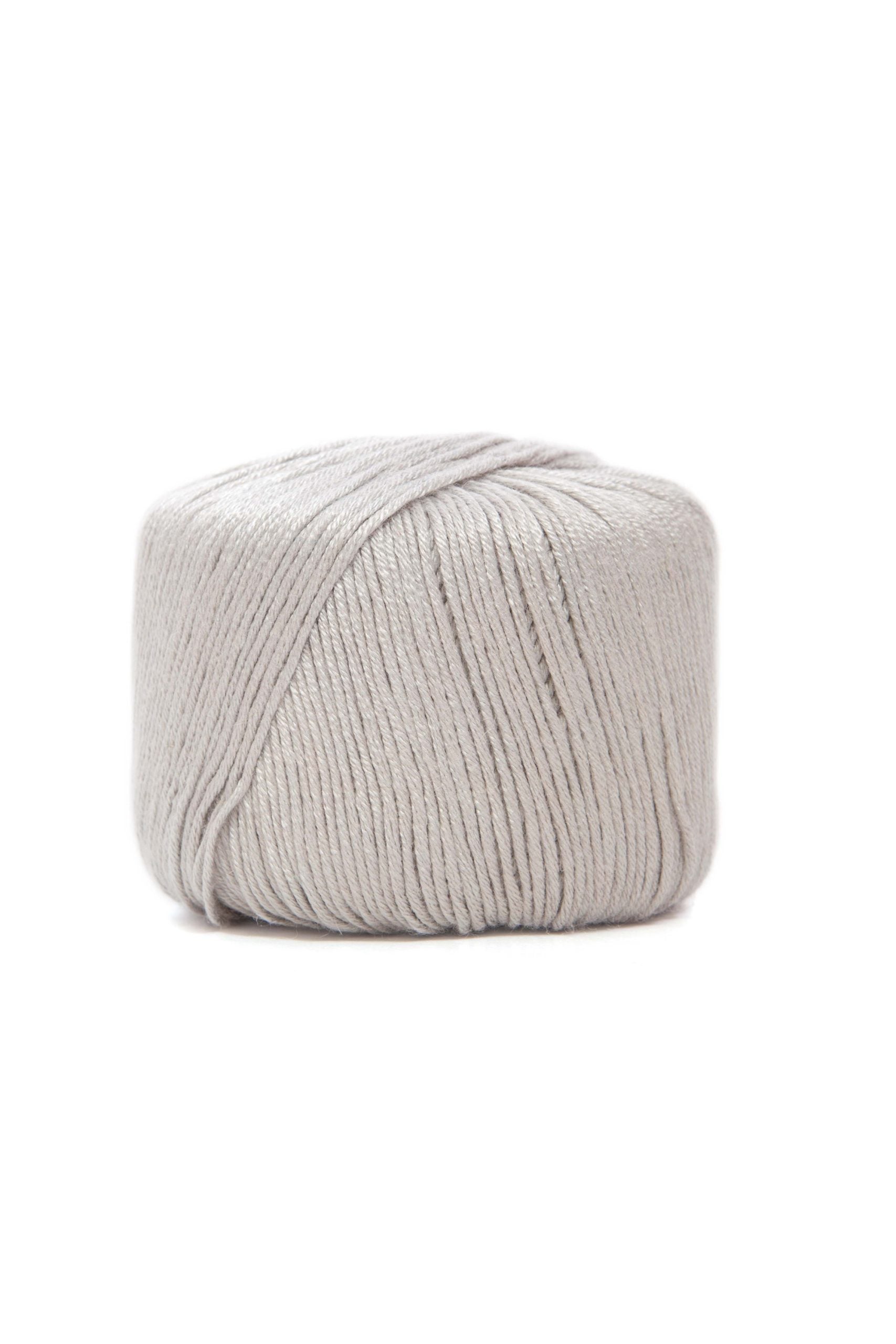 Lana Dmc Angel Colore 132: Morbida lana multicolore ideale per la realizzazione di capi d'abbigliamento e accessori lavorati a maglia o all'uncinetto. | Dematteis.it