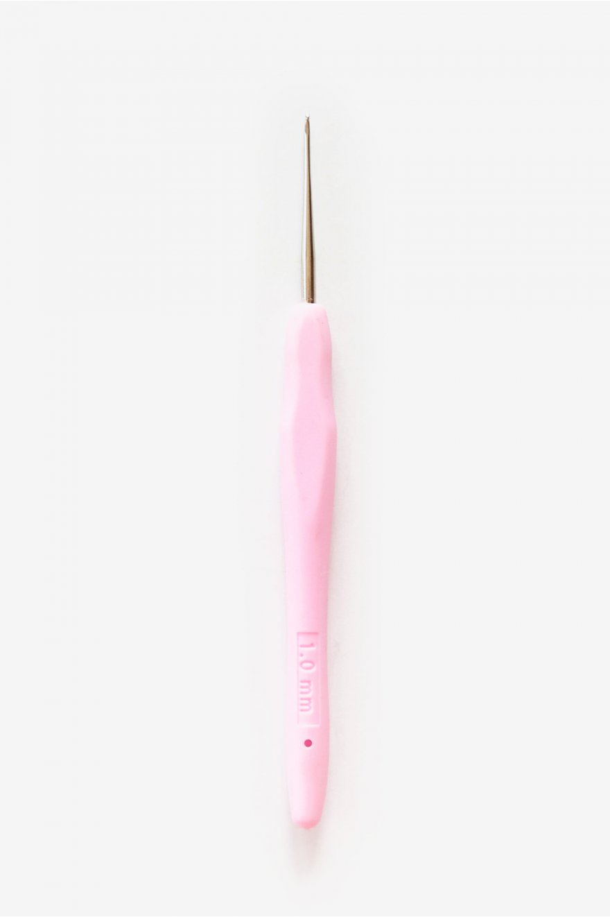 Uncinetto Dmc 1 Mm: Attrezzo per lavori a maglia e uncinetto in materiale resistente e di alta qualità, con dimensione di 1 millimetro ideale per progetti di tessitura precisi e dettagliati. | Dematteis.it