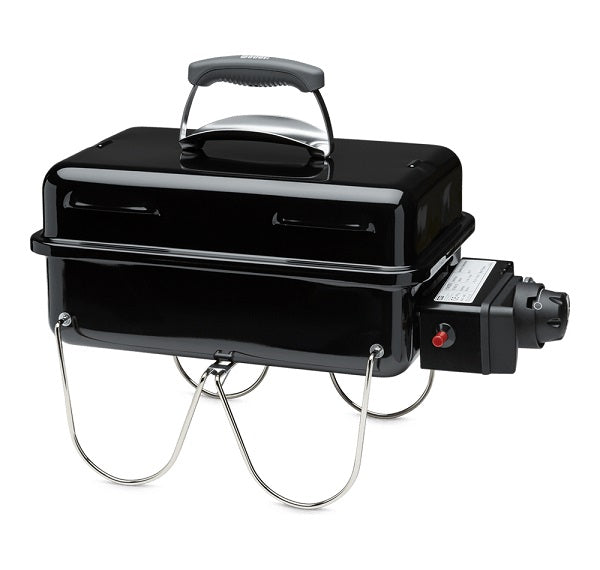 Il barbecue a gas Weber Go Anywhere nero con design compatto e portatile, gambe pieghevoli, maniglia ergonomica e finitura smaltata di alta qualità per grigliate perfette ovunque. | Dematteis.it