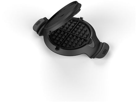 Piastra Weber waffle in ghisa con doppia superficie per preparare waffle dorati e sandwich tostati, accessorio Weber versatile compatibile con barbecue a carbone, gas e pellet. | Dematteis.it