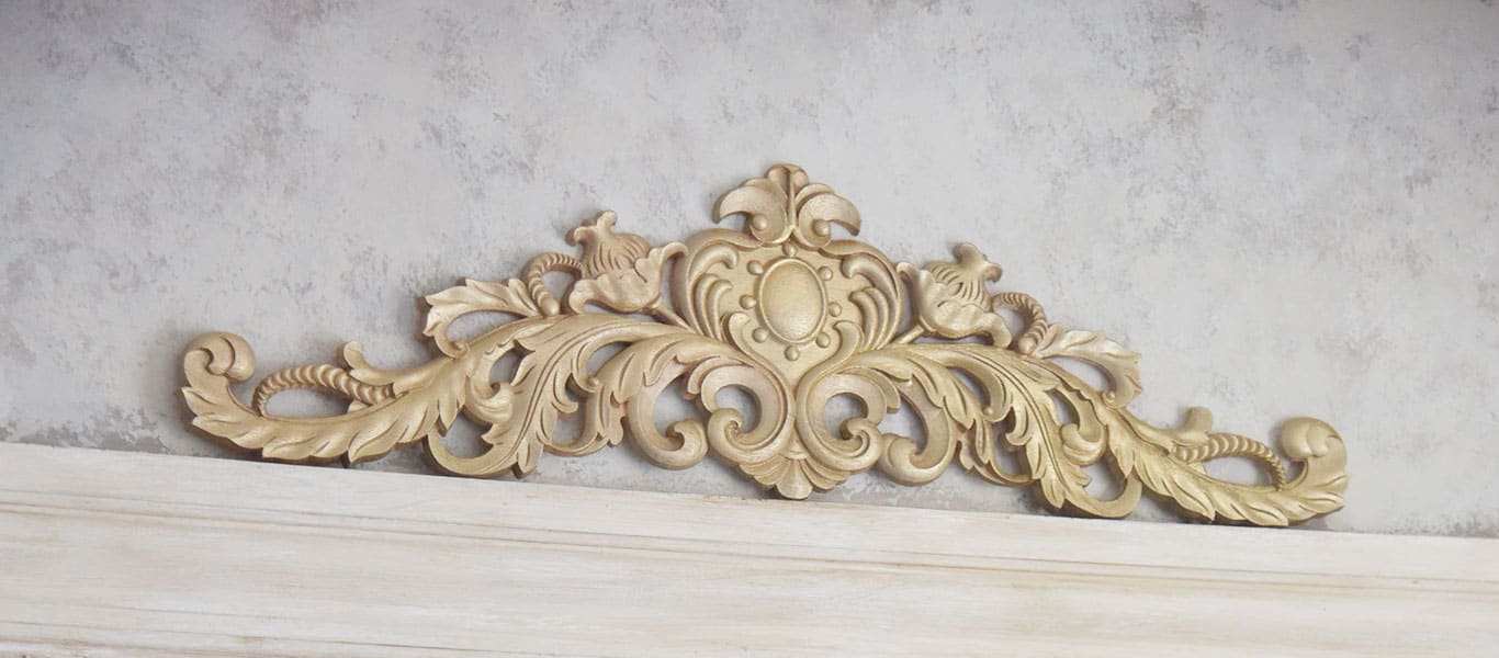 Fregi e ornamenti decorativi