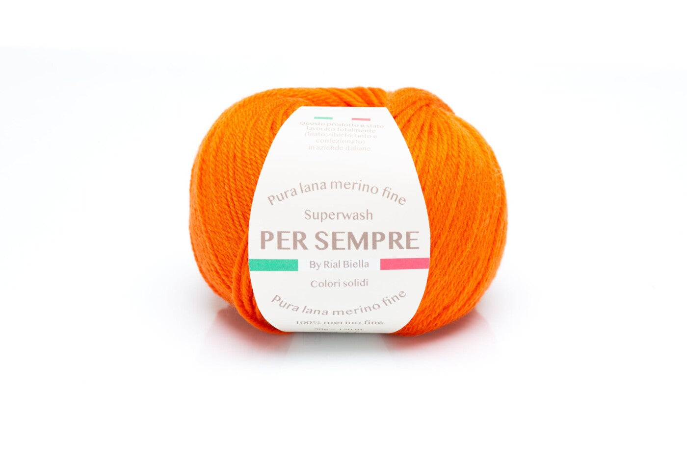 Rial, Filato Lana 100% 50 g Colore 23 in arancione brillante per maglieria con gomitolo compatto e fascia bianca Per Sempre by Rial Biella - DeMatteis.it