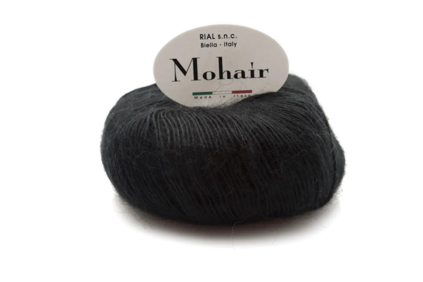 Rial, Filato Mohair 50 g colore 150 antracite scuro in gomitolo con texture soffice e pelosa ed etichetta ovale bianca - DeMatteis.it