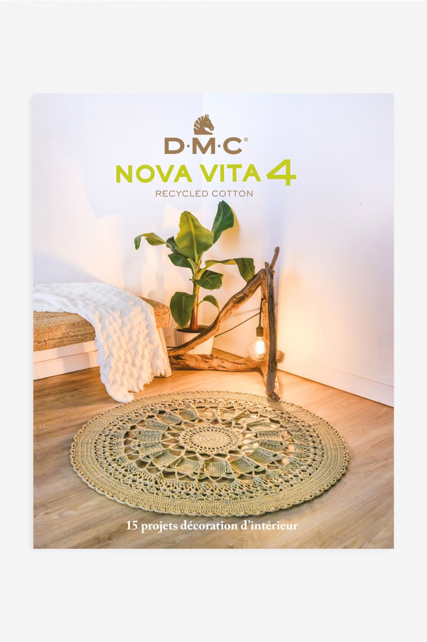 Book Dmc Nova Vita 4 Recycled Cotton: Quaderno rilegato in cotone riciclato con copertina in tinta unita e pagine bianche per scrivere e disegnare. | Dematteis.it